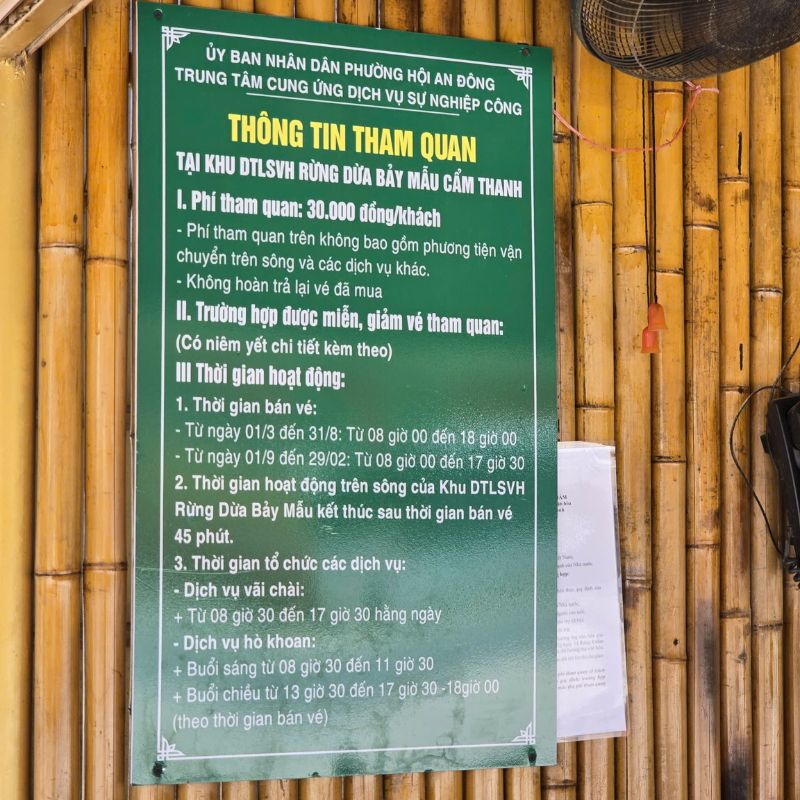 bảng thông tin giá vé tham quan Rừng Dừa Bảy Mẫu Hội An 30000 đồng